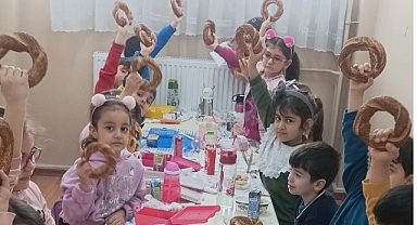 Hurdacı esnafından öğrencilere anlamlı destek